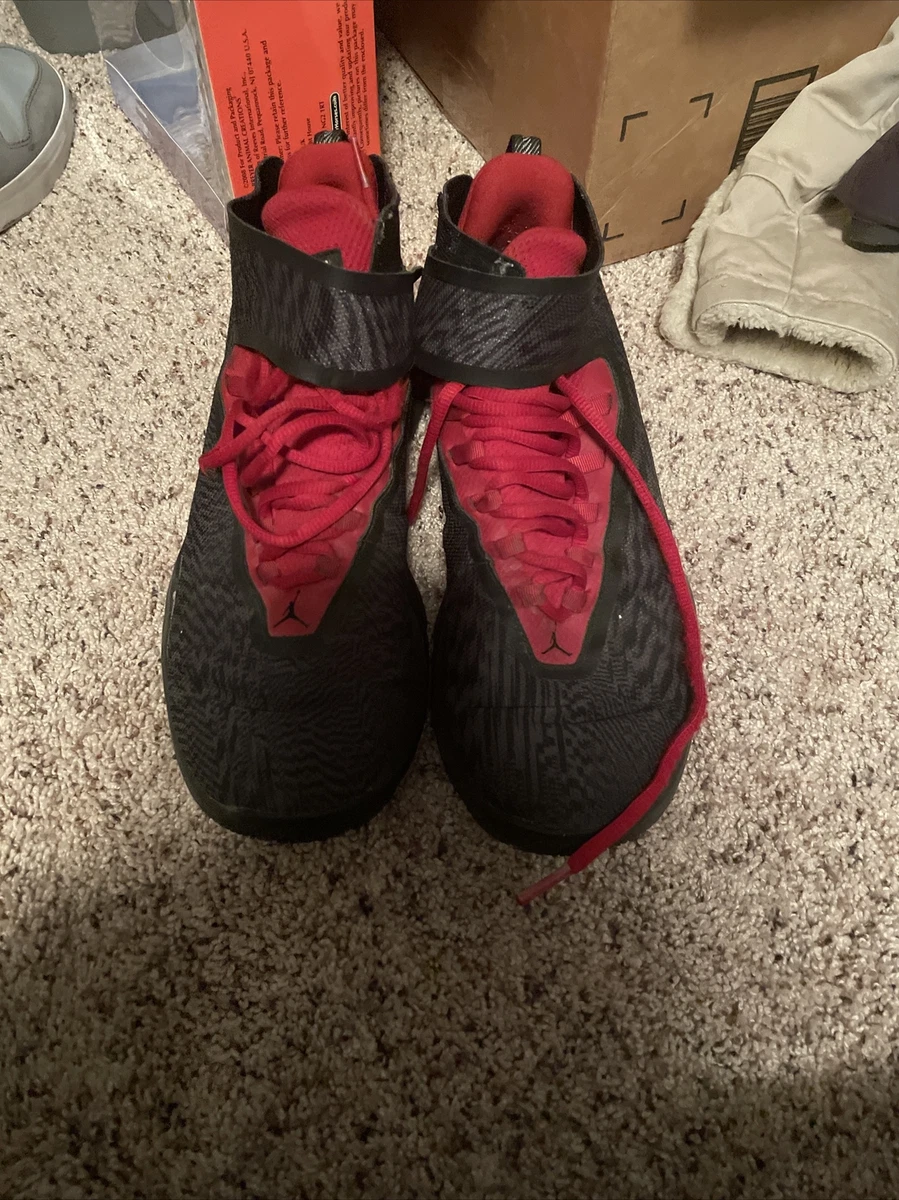 Size 9.5 Jordan Fly Unlimited Anthracite Gym Red