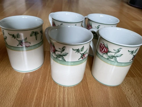 Wedgwood Cottage Rose Fine Porcelain England Coffee Cups (5)
