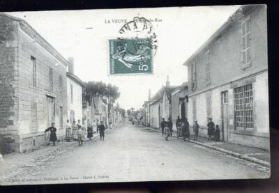 LA VEUVE 