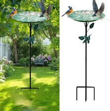Freestanding Metal Bird Bath and Feeder for Outdoor Gardens, Green