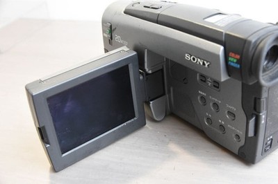 Sony Handycam CCD-TRV90 Silver Camcorder Video Camera 10x Zoom Hi8