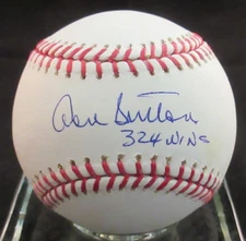Don Sutton 324 Wins Signed ML Baseball - PSA DNA