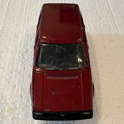 Schabak Modell 1980 Volkswagen Golf 1:43 Diecast Model Car Red Vintage