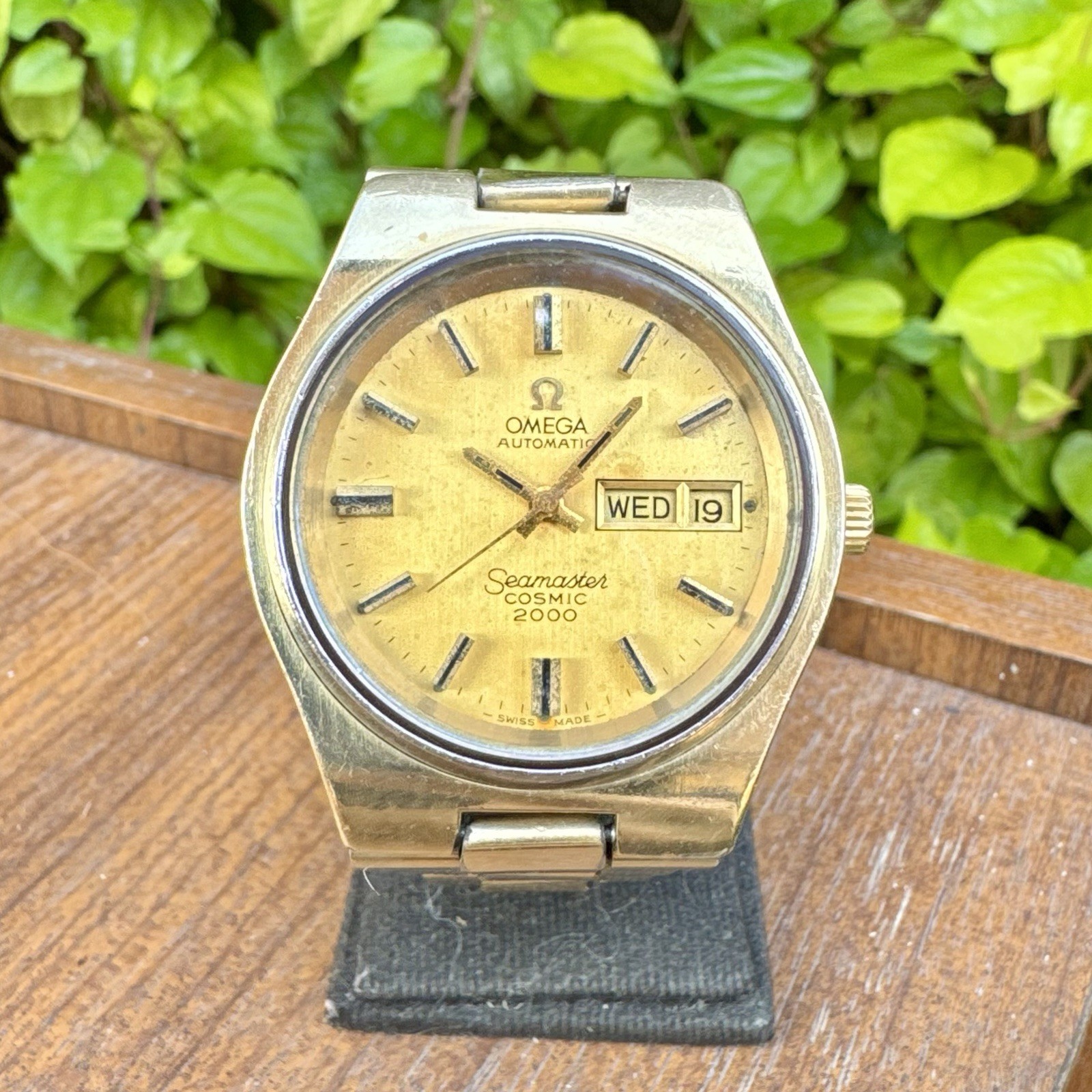 Vintage Omega Seamaster Cosmic 2000 38mm Automatic Gold Plated 166.135 cal 1012 image 4