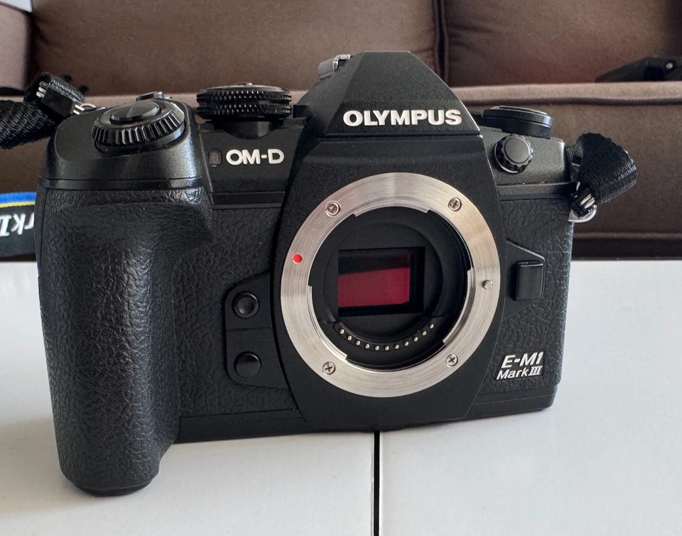 Olympus OM-D E-M1 Mark III, photo 1 of 5