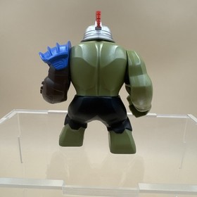 LEGO: Marvel Avengers Ragnarok Hulk Big Minifigure with Helmet 76088