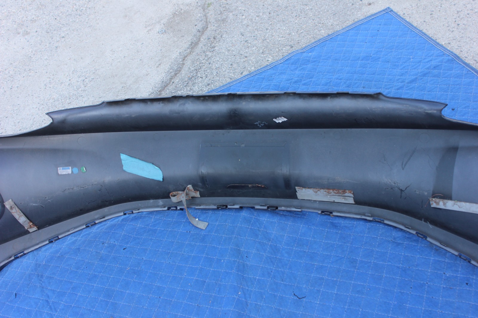 23-25 24 LOTUS EMIRA REAR BUMPER COVER BLUE SIDE BRACKETS GENUINE FACTORY OEM