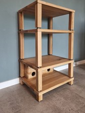 Hifi Rack aus massiver Wildeiche