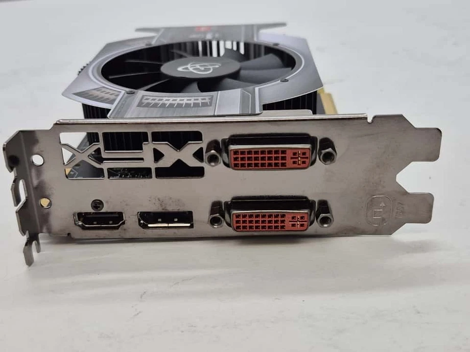 XFX Radeon HD 6770 1GB GDDR5 PCI Express 2.1 Support Graphics Card HD-677X-ZN - Image 3 of 4