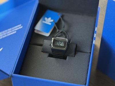 adidas Digital Two Ring M Watch Neu in OVP