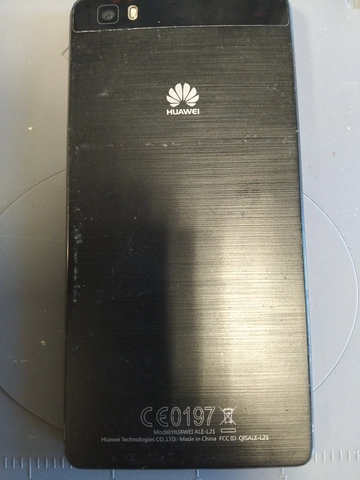 SMARTPHONE HUAWEI MODELLO ALE L21- P8 Lite Per Ricambi - Immagine 2 di 4