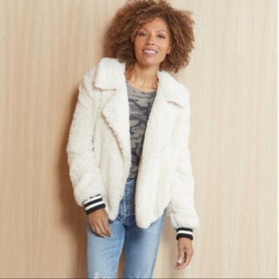 NWT BB DAKOTA Women's 'FLEECE AND LOVE' Ivory JACKET Soft