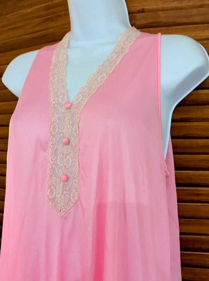 Conjunto de vestido y bata rosa brillante Kayser talla M conjunto Peignoir años 70 Foto 4 de 4
