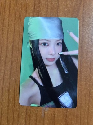 LE SSERAFIM Eunchae Photocard Official ''CRAZY'' K-POP Studio Choom POB