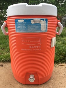 gott 5 gallon water cooler