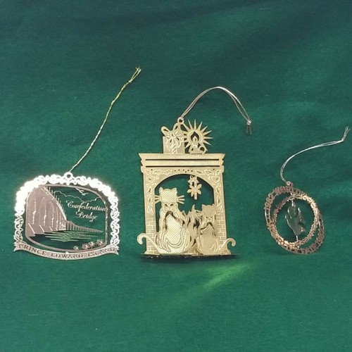 (3) 24k Gold and Brass Christmas Ornaments Cats Prince Edward Island WORLD FAIR - Picture 9 of 9