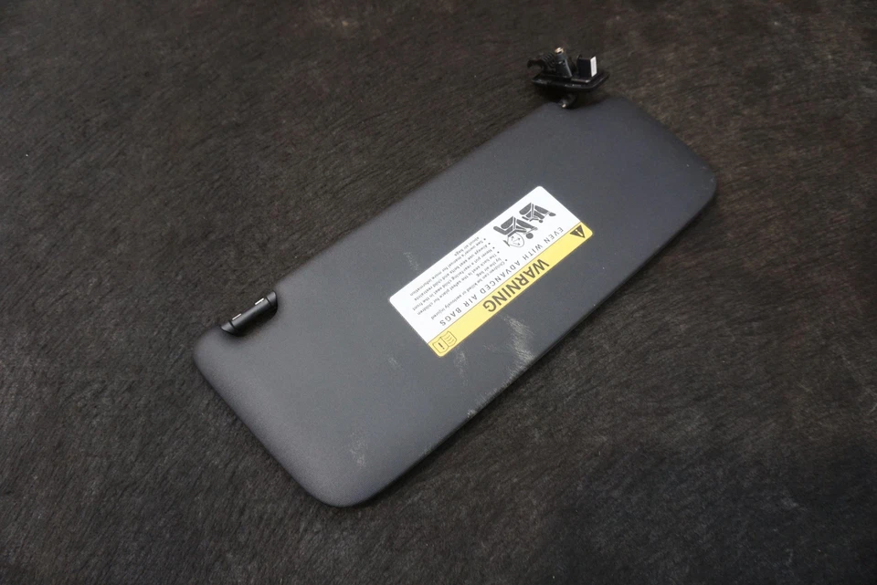 Juego Parasol Delantero Izquierdo Derecho A2068105702 Mercedes SL63 AMG R232 2022-24 Foto 4 de 4