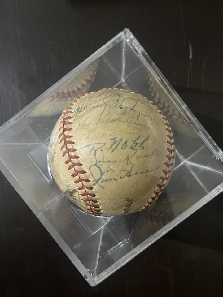 1950 NY Giants Team Signed Baseball Monte Irvin Bobby Thomson 24 Autos JSA LOA! - Image 4 of 4