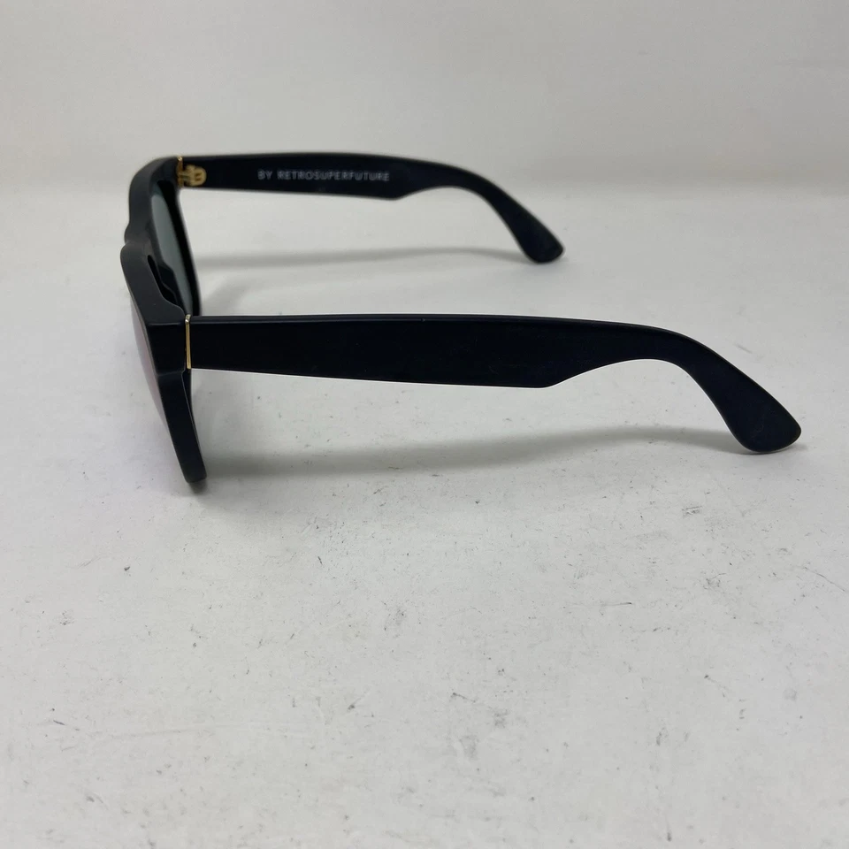 GAFAS DE SOL RETROUPERFUTURE 166/2T ITALIA NEGRO MATE CON ESPEJO AZUL PÚRPURA AB75 Foto 4 de 4