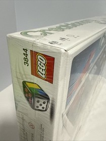 LEGO CREATIONARY #3844 Family Board Game Sealed/Read
