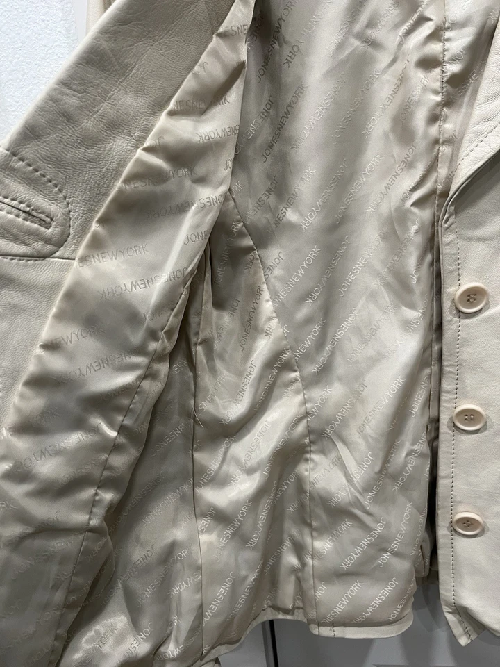 1990s Jones New York Womens Lux Off White Genuine Leather Jacket Coat Distressed - Image 4 of 4