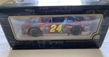 Jeff Gordon #24 Brookfield Collectors Guild Chromalusion Chevy Nascar 1:24 Scale
