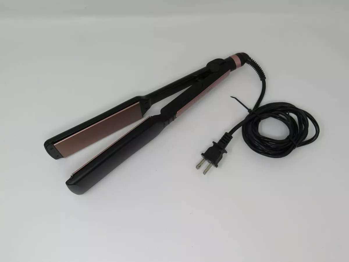 Conair InfinitiPro Flat Iron 1 3 4 in Rose Gold Sleek Smooth 30