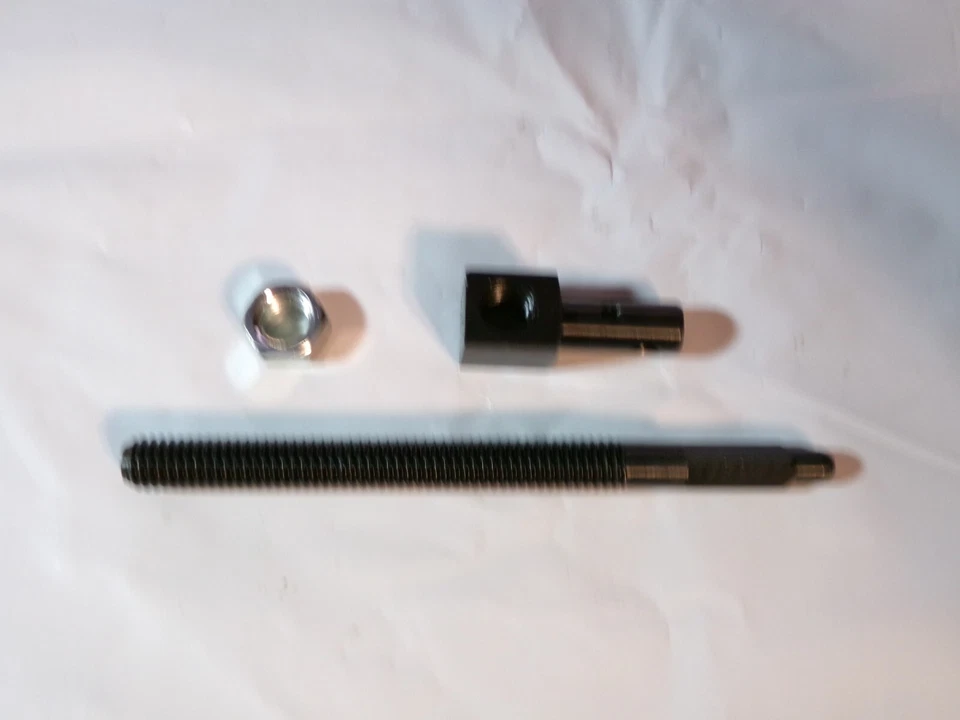 1973 - 1984 Chevy GMC Truck C10 K5 Blazer  Clutch Adjustment Rod Assembly  73 84 Foto 2 de 3