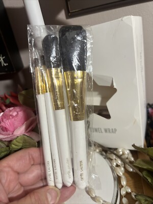New ESTEE LAUDER 4-Piece Gold Brush Set : Powder, Blush, 2 Eye