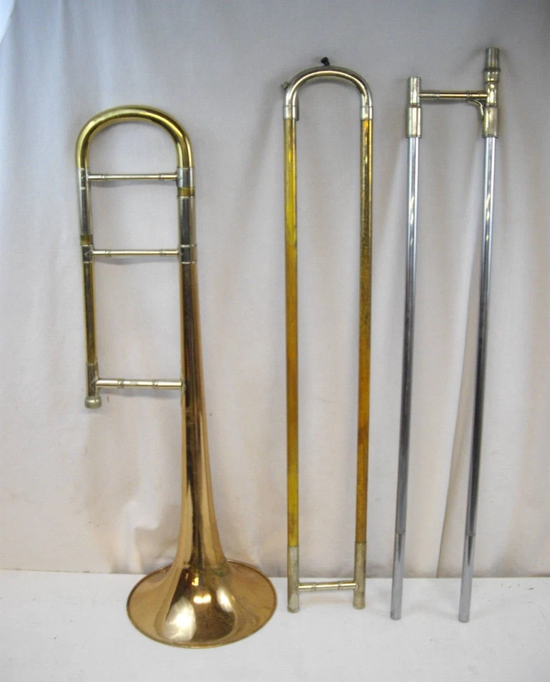 C. G. CONN 8H ELKHART PROFESIONAL TROMBÓN TENOR ROSA LATÓN CAMPANA VINTAGE Foto 3 de 4