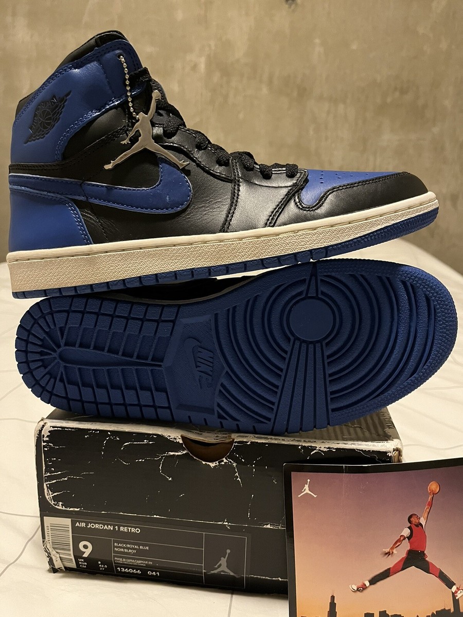 Deadstock Jordan 1 Retro Royal Blue/Black, Size 9, 2001  display picture 3