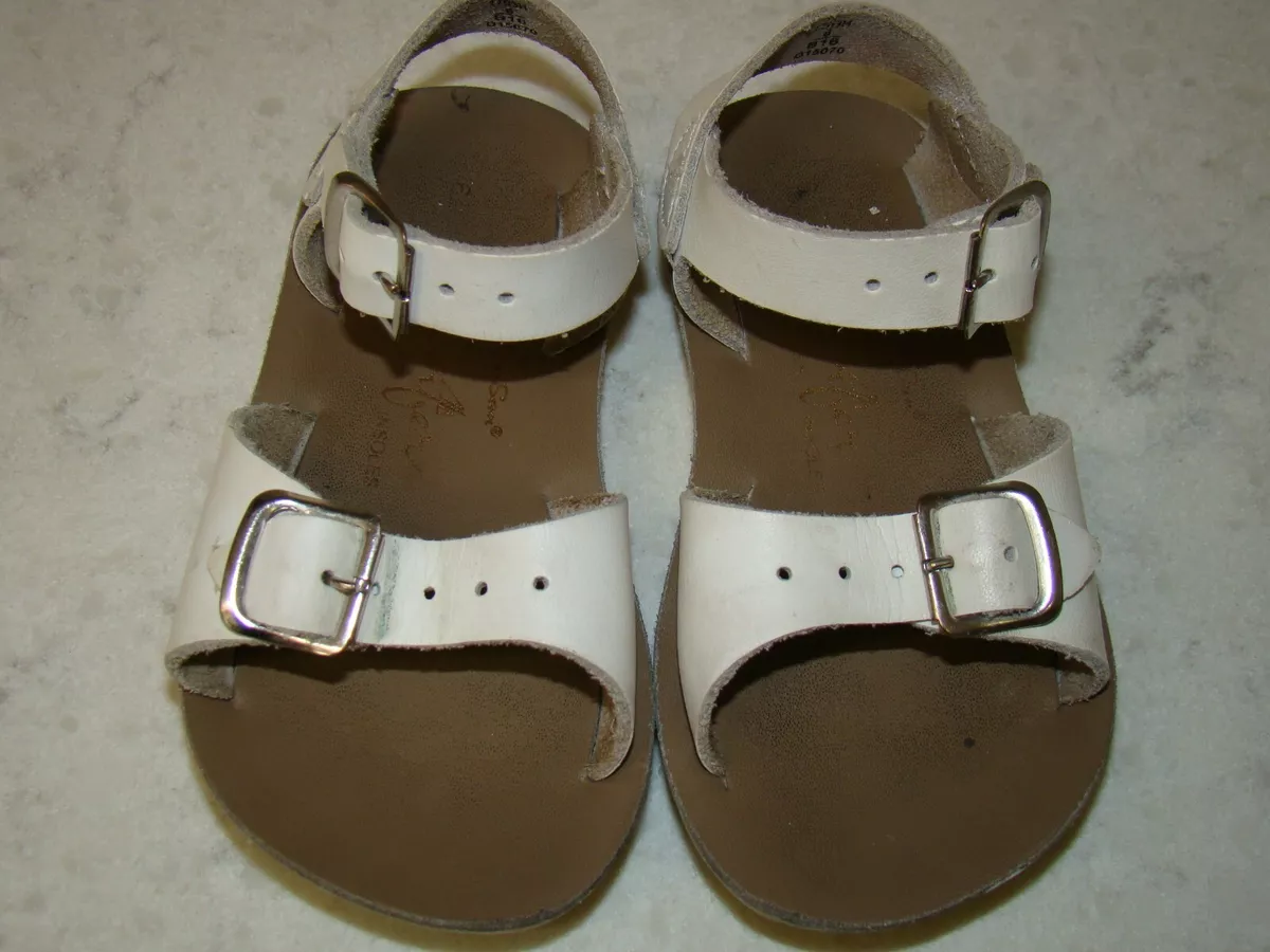 Salt Water Sun San Toddler Girls Boys Size 6 Surfer Sandals White