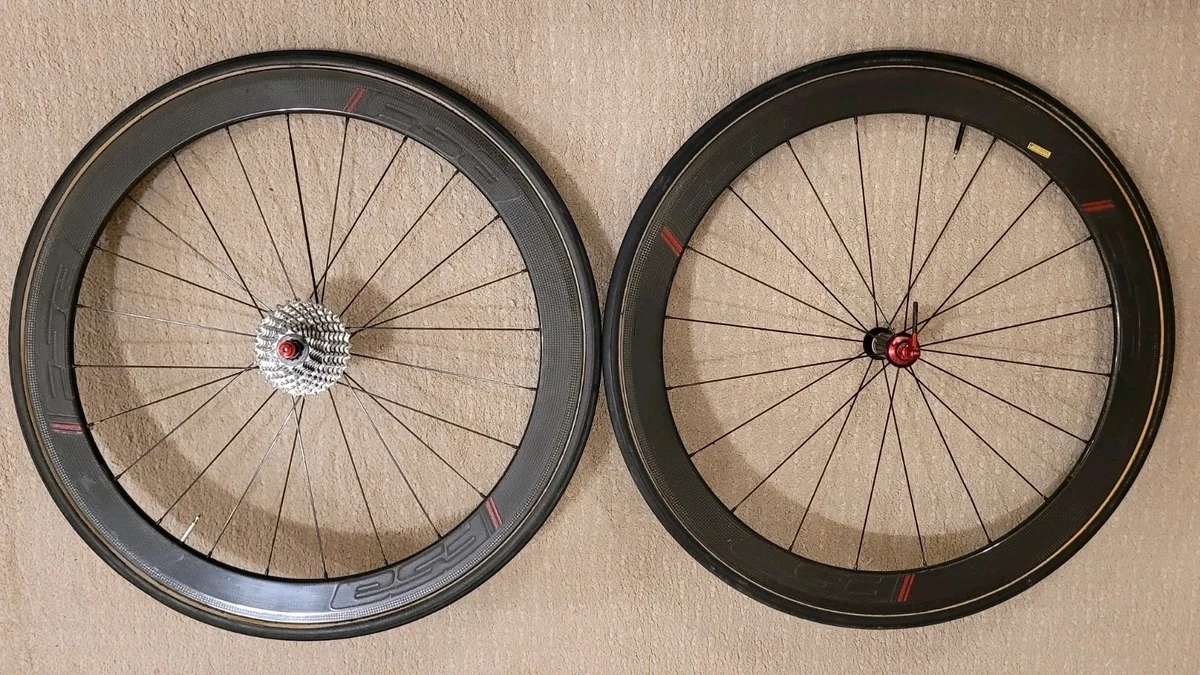 Círculos de Carbono Vuelta Carbonpro 700 Tubulares Bicicleta