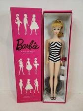 BLACK AND WHITE BATHING SUIT VINTAGE REPRO BARBIE DOLL 2014 MATTEL CFG04 NRFB