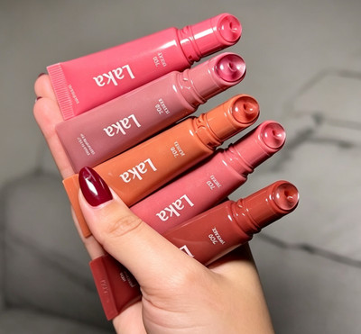NIB 100% Authentic Laka Hydrating High Shine Lip Gloss Serum,0.35oz,5 colors