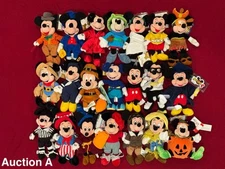 MICKEY MOUSE Disney Store & Parks Exclusive Bean Bags w/tags (never displayed)