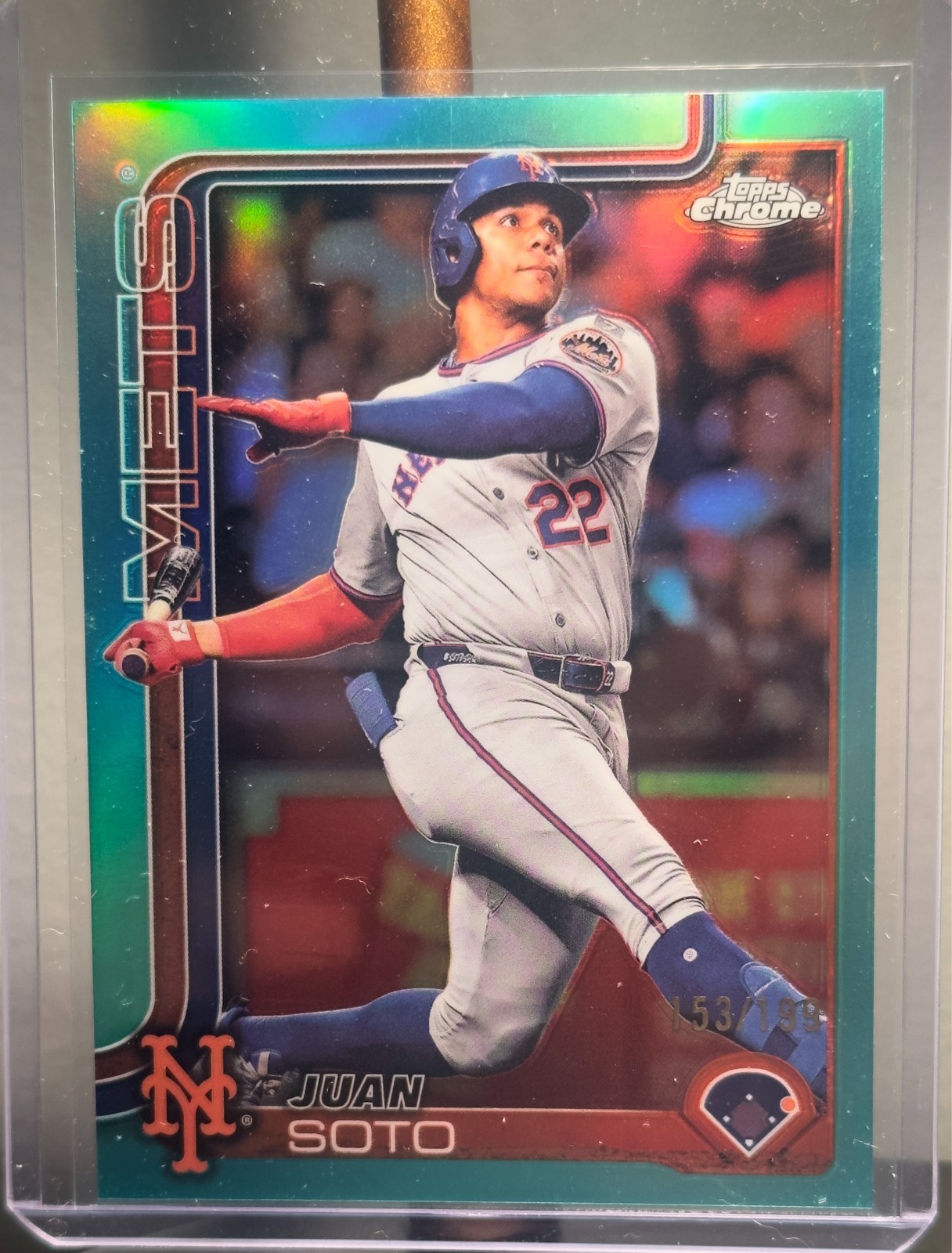2025 MLB Topps Chrome Juan Soto  Aqua Refractor /199 #200