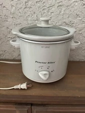 Small White Crock Pot (1 Quart +1 Cup) Slow Cooker