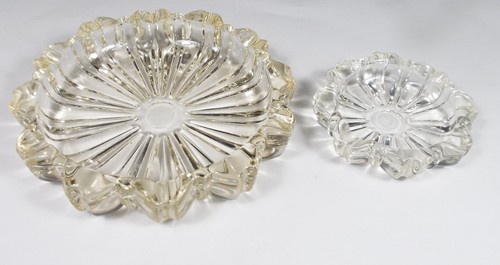 (2) Vintage Heavy Glass Ash Trays – Large One Has Gold Cast - Small One is Clear - Picture 2 of 9