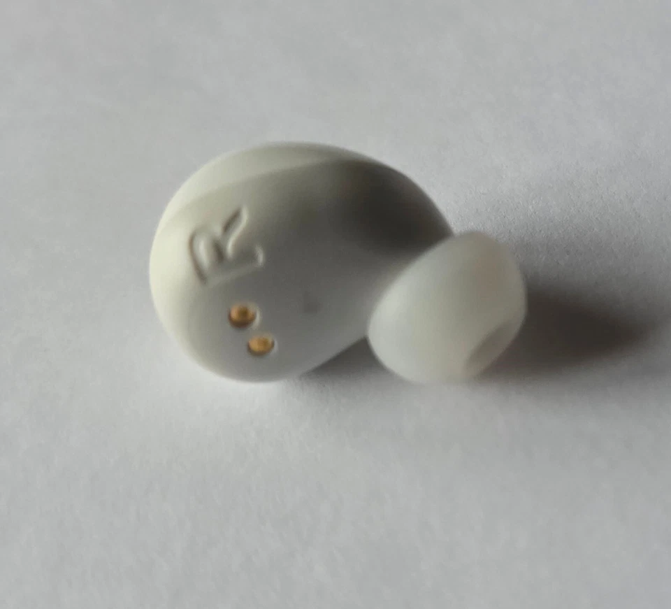 Unused Original White JBL Free Gen 2 Free 2 True Wireless RIGHT SIDE ONLY Earbud - Image 4 of 4