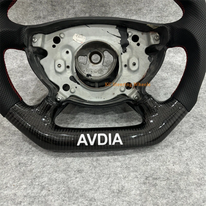 Volante de cuero de fibra de carbono personalizado hágalo usted mismo para Mercedes-Benz E320 2005 Foto 2 de 4