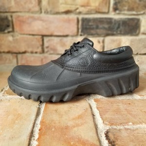 black crocs size 12