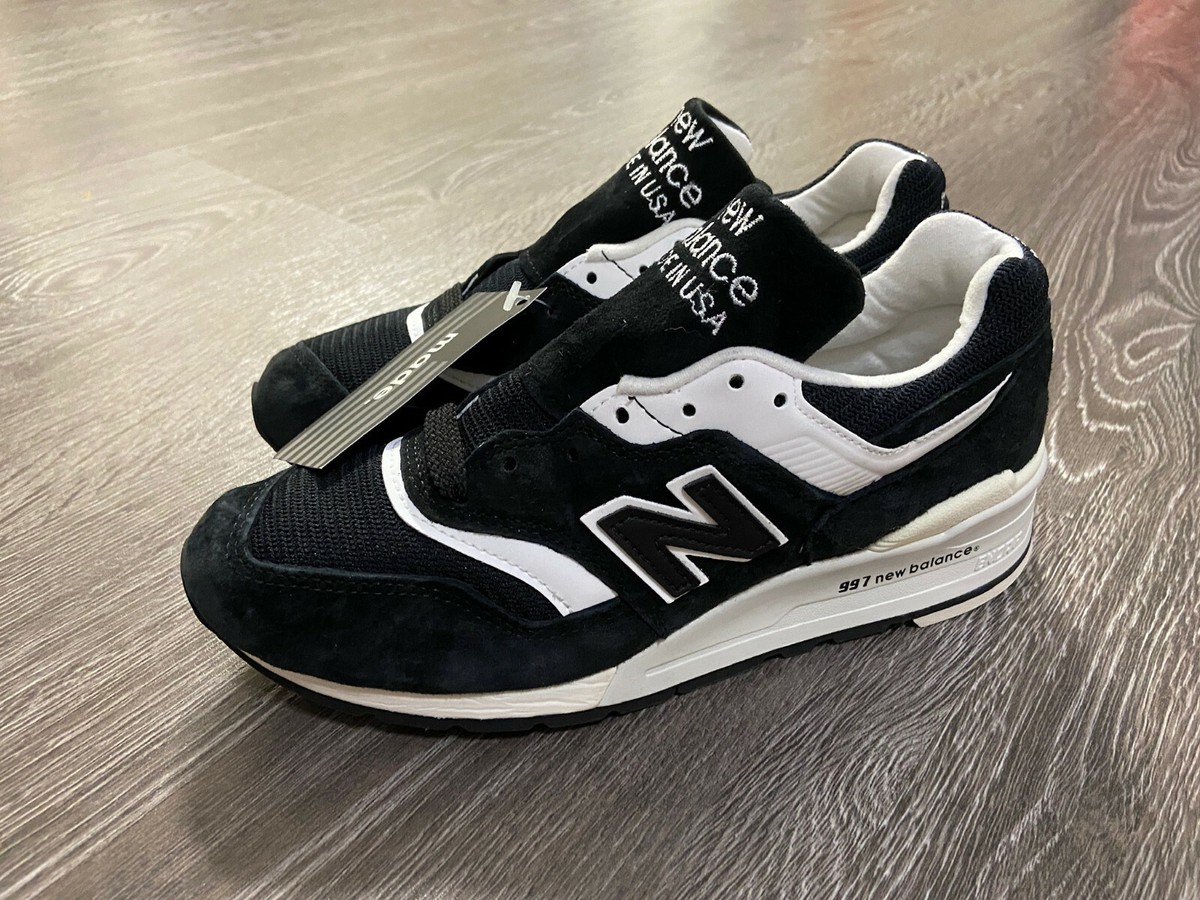 Men's New Balance 997 Running Shoes Made In USA Black White Men's New Balance 997 Running Shoes Made In USA Black White