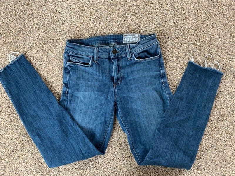 SIWY Los Angeles Jeans - Size 26 - Denim - Frayed Undone Hem