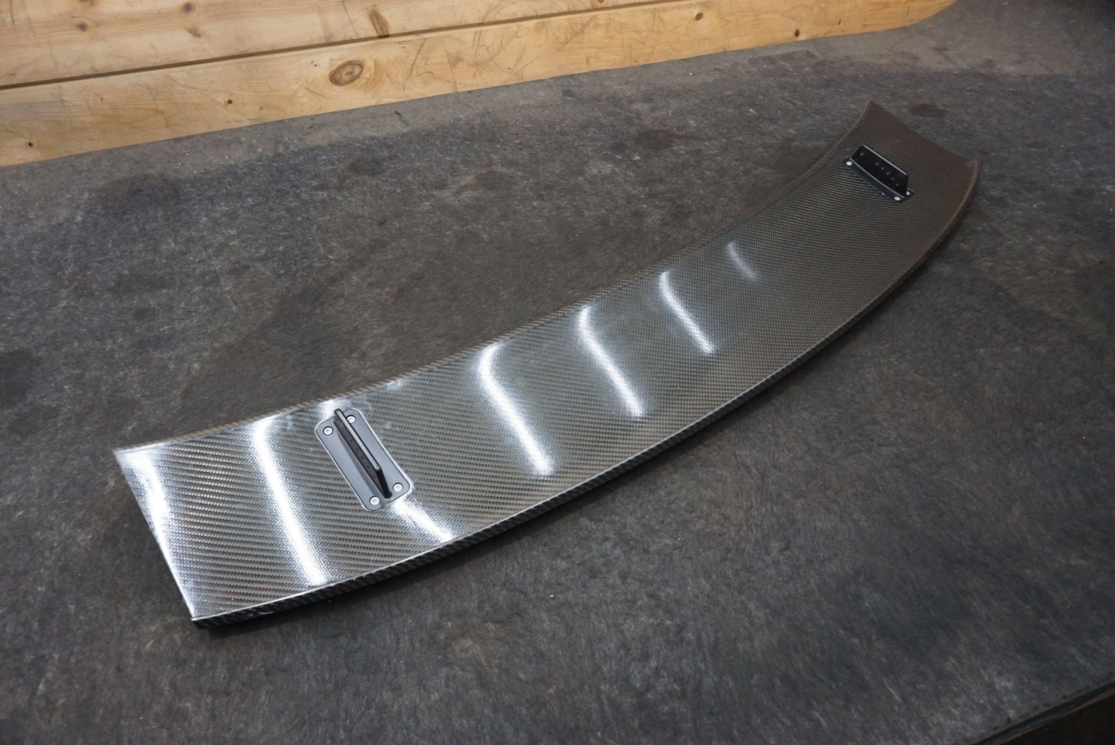 Rear End Spoiler Wing Panel Carbon Fiber 4S9827917 Audi R8 GT4 4S 2016-18 *Note