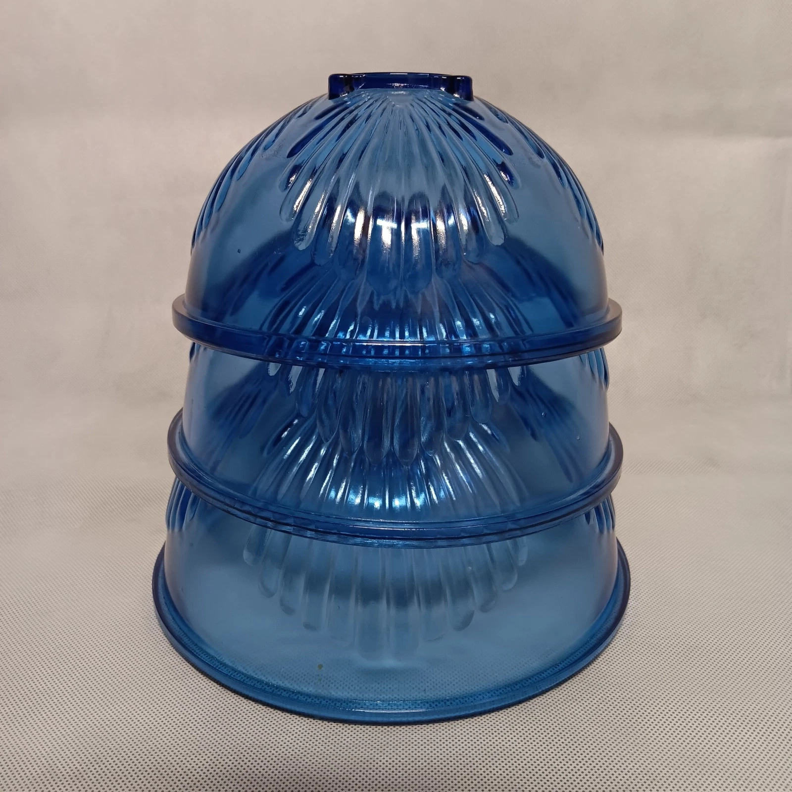 Nesting Mixing Bowls 3 Blue Clear Glass Ribbed Clam Shell Pattern Hazel Atlas?