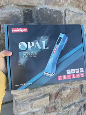OPAL Cordless Clipper by Heiniger With 2 Batteries