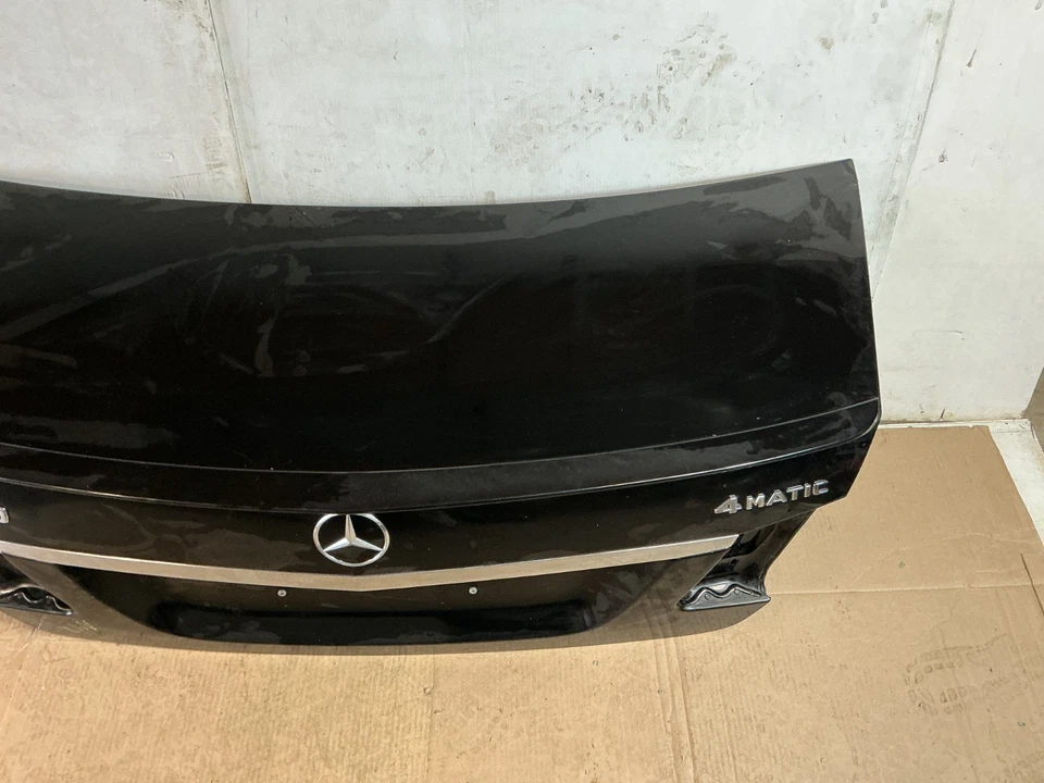 2010 - 2016 Mercedes Benz E550 4Matic Trunk Lid Tailgate 2127500975 OEM - Изображение 3 из 4
