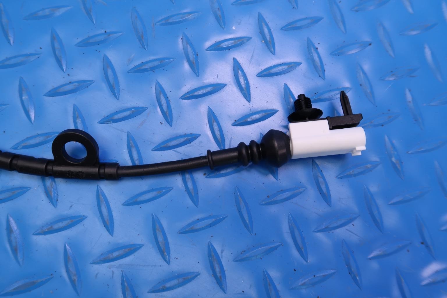 Aston Martin Dbx front brake pad wear sensors TopEuro #12517