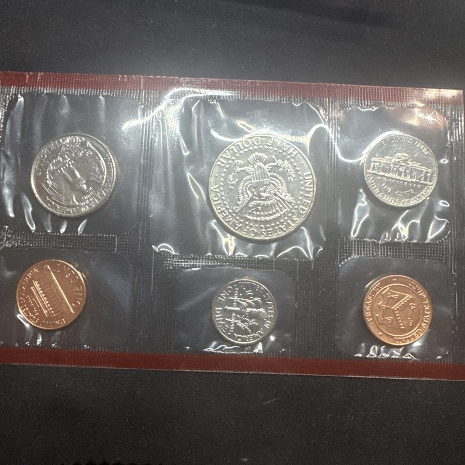 Lot 1993 and 1997 Philadelphia Mint Sets and 1998 Denver Mint Sets - Image 4 of 4